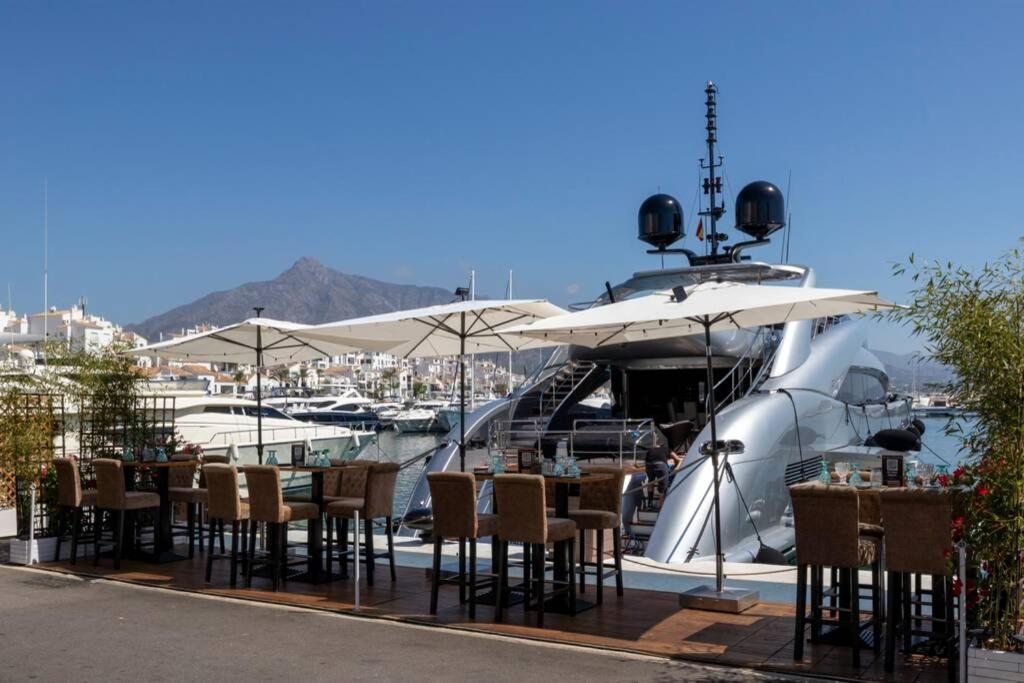 Puerto Banus Second Line, Luxury Apartement Marbella Eksteriør billede